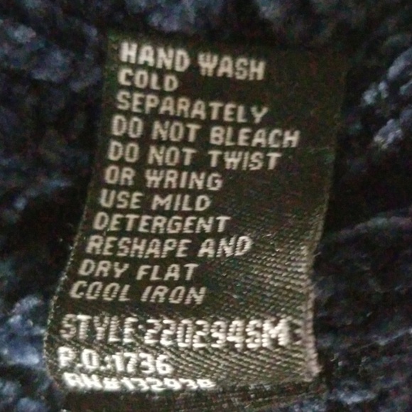 Star Chenille Sweater - Picture 6 of 7